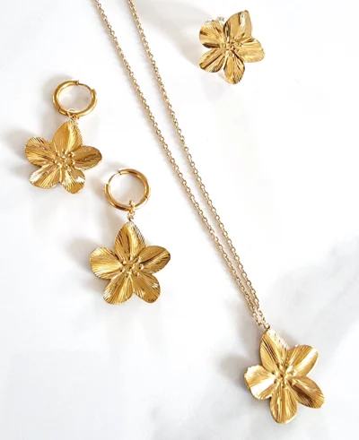 Collier-bracelet-boucles-d-oreilles-flower-bijoux-acier-inoxydable-martinique