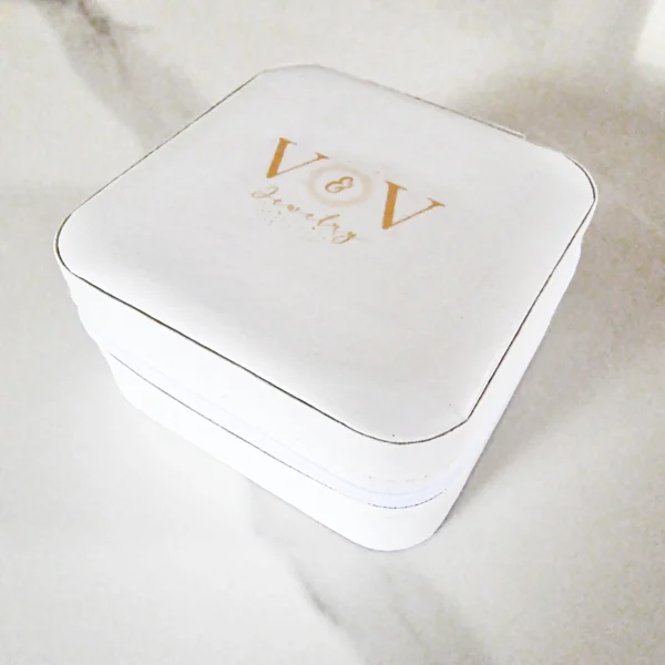 Mini-boite-a-bijou-vetv-jewelry-acier-inoxydable-martiinique3 Mini-boite-a-bijou-vetv-jewelry-acier-inoxydable-martiinique3
